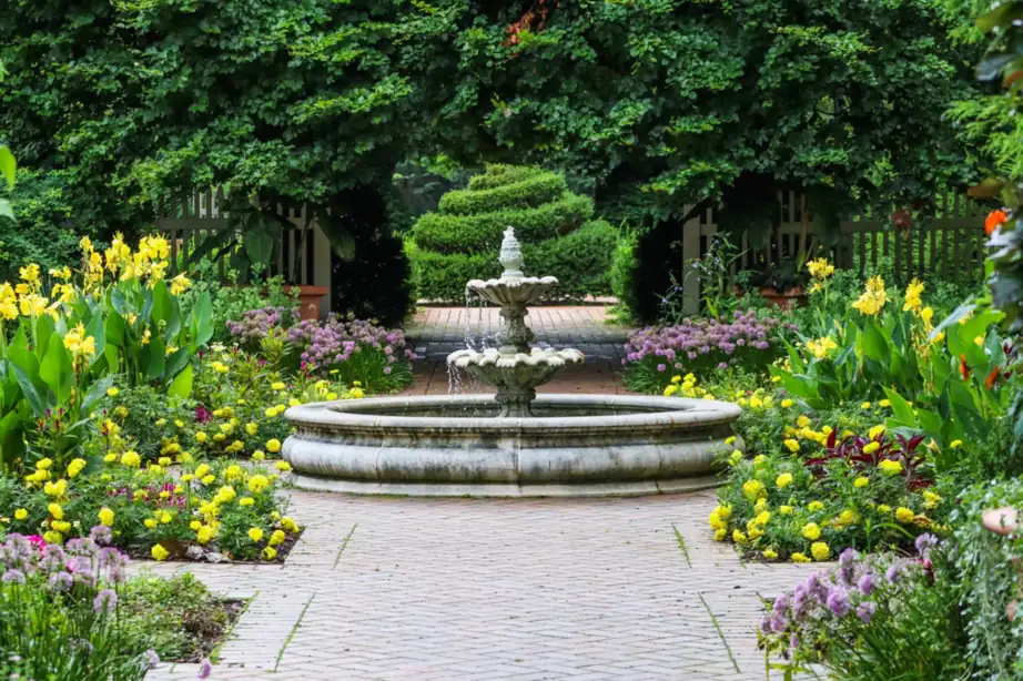 Flowering garden border